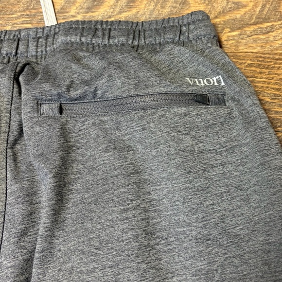 Vuori Sunday Performance Jogger Men's Small Gray Stretch Sweatpants Pull On Gym - Picture 9 of 11